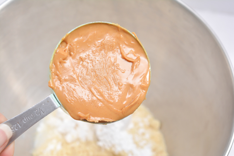 a scoop of creamy peanut butter